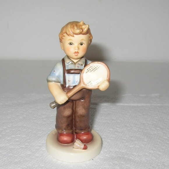 GOEBEL HUMMEL Figurine "THOMAS" #2441 TMK11 EXCLUSIVE ED Germany 4.25" Tall MINT
